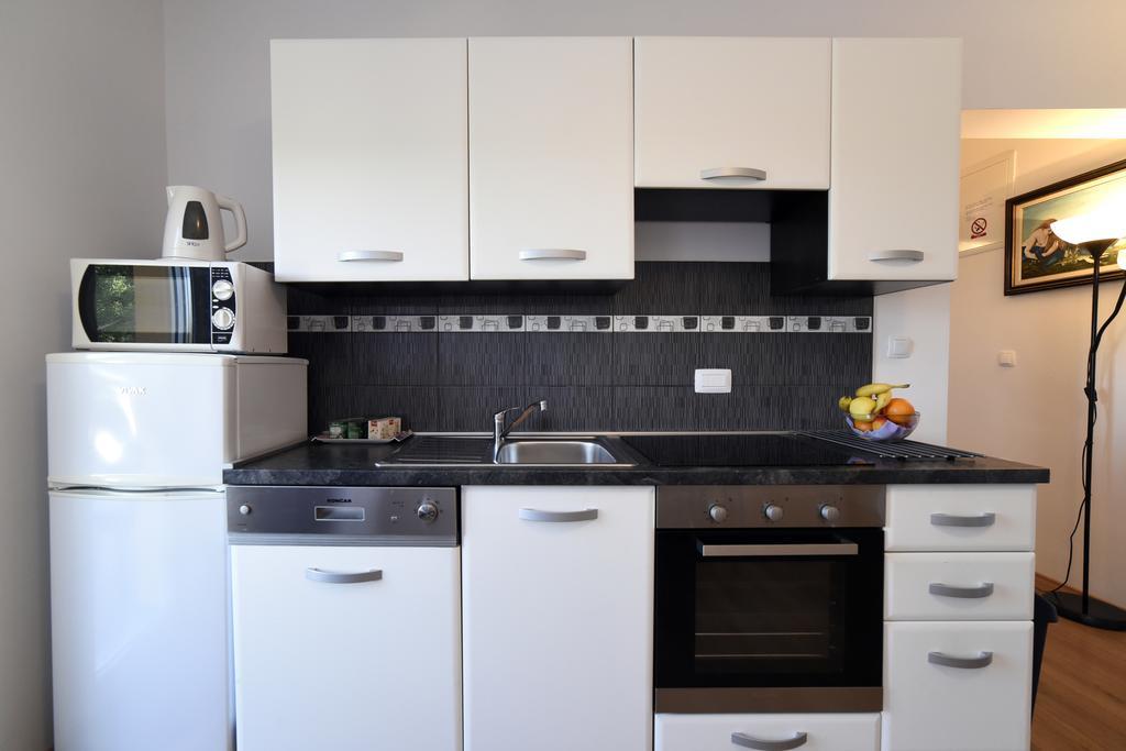 جادرانوفو Apartments Rudy المظهر الخارجي الصورة